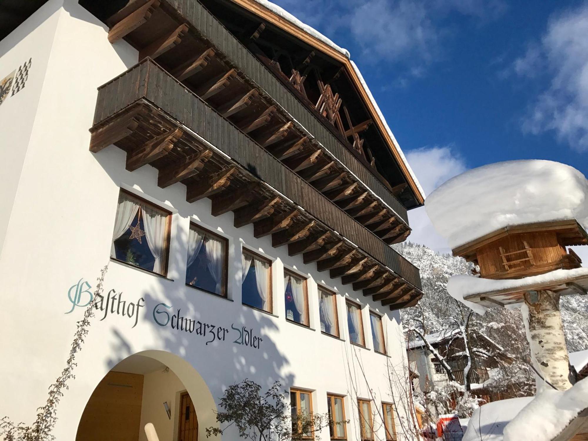 Schwarzer Adler 3* Pettneu am Arlberg